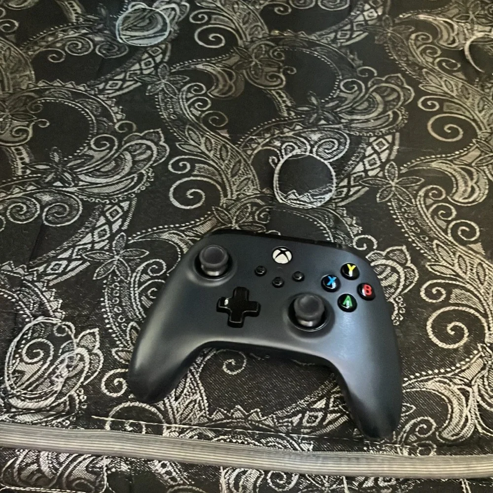 Xbox 1 and 2 controller 1 power cord and 1 controller cord